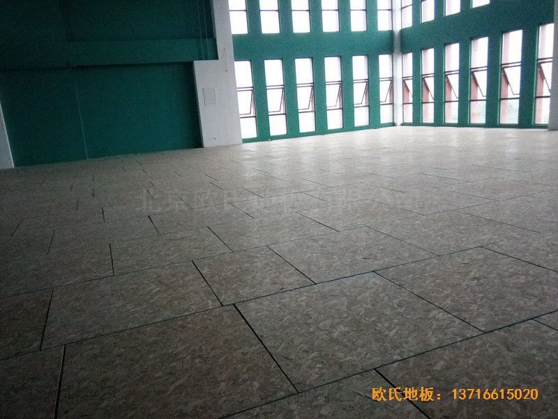 江蘇南京漢風公司籃球館運動木地板鋪設(shè)案例3