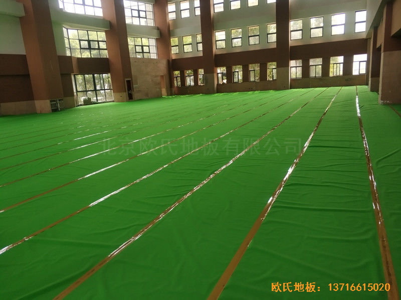 江蘇常州同濟(jì)中學(xué)運(yùn)動館體育地板施工案例3
