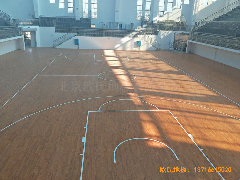 湖南辰溪實(shí)驗(yàn)學(xué)?；@球館體育木地板鋪裝案例5