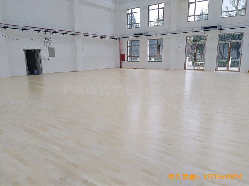 北京良鄉(xiāng)1534部隊運動館運動木地板安裝案例4