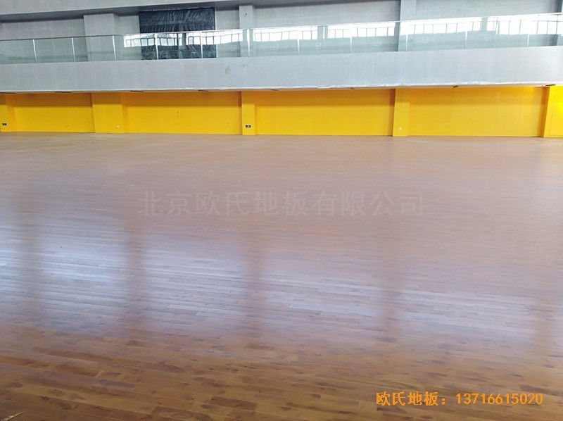 北大附屬益田實(shí)驗(yàn)學(xué)校體育館運(yùn)動地板安裝案例3