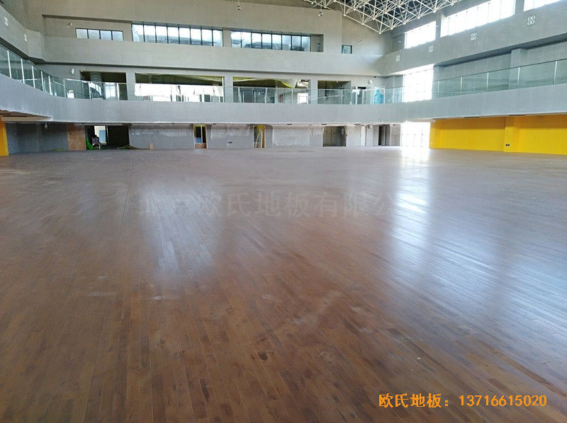 北大附屬益田實(shí)驗(yàn)學(xué)校體育館運(yùn)動地板安裝案例4