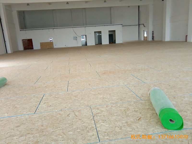 南京浦口區(qū)復興小學運動館運動地板施工案例2