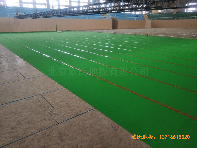 寶雞職業(yè)技術學院體育館運動木地板安裝案例2