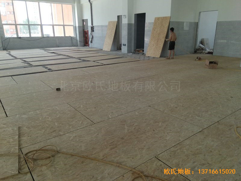 山東沾化第三實驗小學(xué)體育館運(yùn)動木地板鋪裝案例2