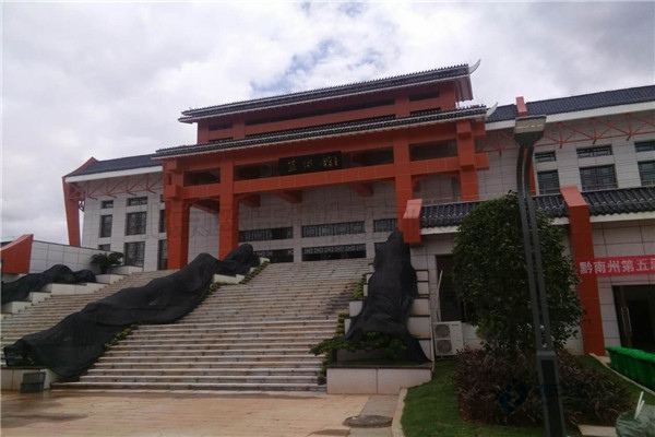 體育場(chǎng)地地板廠(chǎng)家報(bào)價(jià)