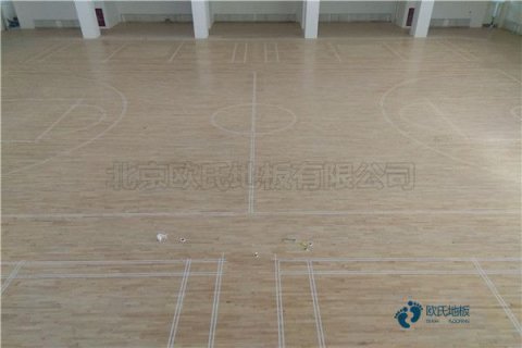 運動木地板劃痕會發(fā)生什么