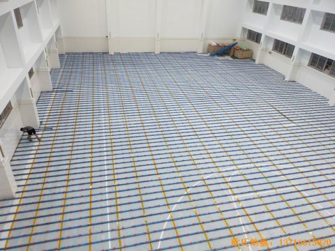 上海寶山區(qū)技術(shù)學院運動木地板鋪設(shè)案
