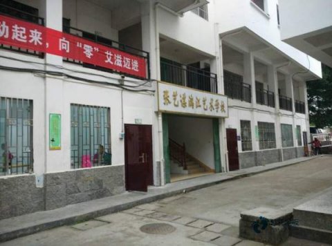 體育木地板選購(gòu)三原則