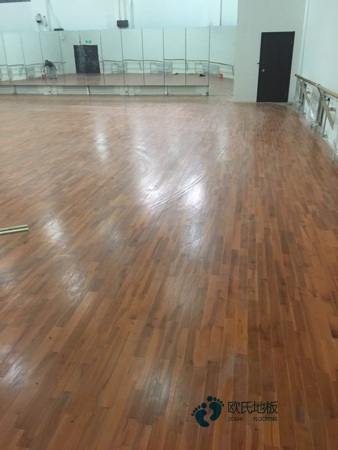 學(xué)?；@球館地板使用說明3