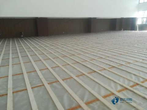 室內(nèi)木地板籃球場施工全步驟視頻