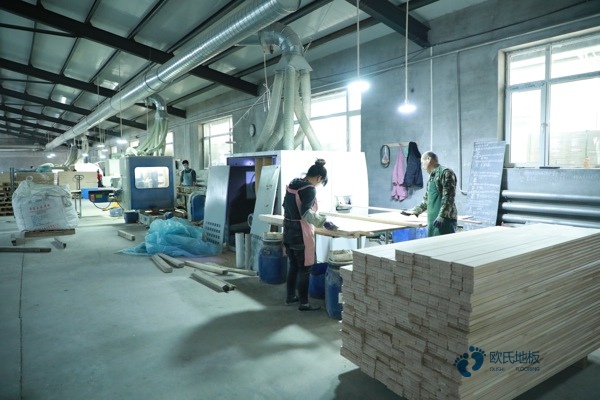 校園運(yùn)動籃球木地板施工價格