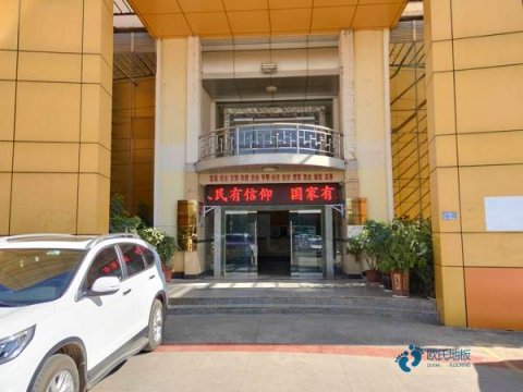 大學(xué)運(yùn)動(dòng)場(chǎng)木地板施工方案